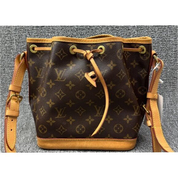 LOUIS VUITTON MONOGRAM PETIT NOE DRAWSTRING BAG 564-081425 - Picture 1 of 15